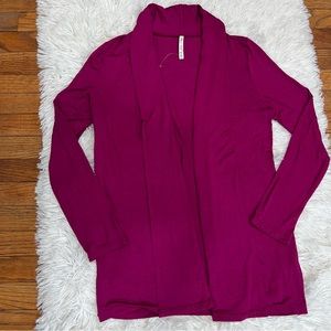 Lillian Nicole fuchsia lightweight cardigan‎ size S